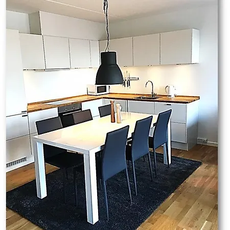 Appartement Three-bedroom In - Teglholmsgade 52 *